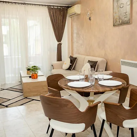 Cozy Flat I Close To Sea Garden & Sports Palace By Flat Mаnаger 아파트