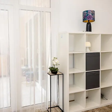 Cozy Flat I Close To Sea Garden & Sports Palace By Flat Mаnаger 바르나