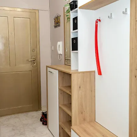 아파트 Cozy Flat I Close To Sea Garden & Sports Palace By Flat Mаnаger 바르나