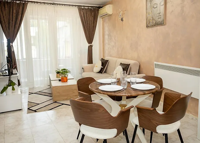 Cozy Flat I Close To Sea Garden & Sports Palace By Flat Mаnаger Apartment