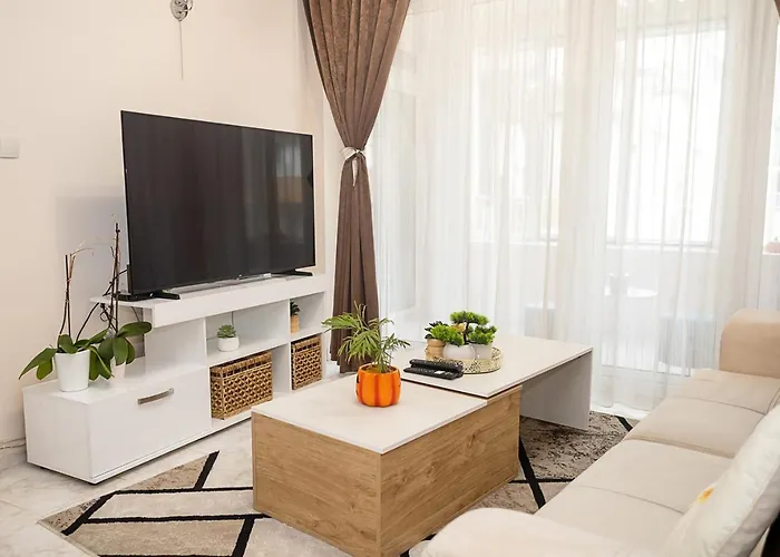 Apartment Cozy Flat I Close To Sea Garden & Sports Palace By Flat Mаnаger Warna